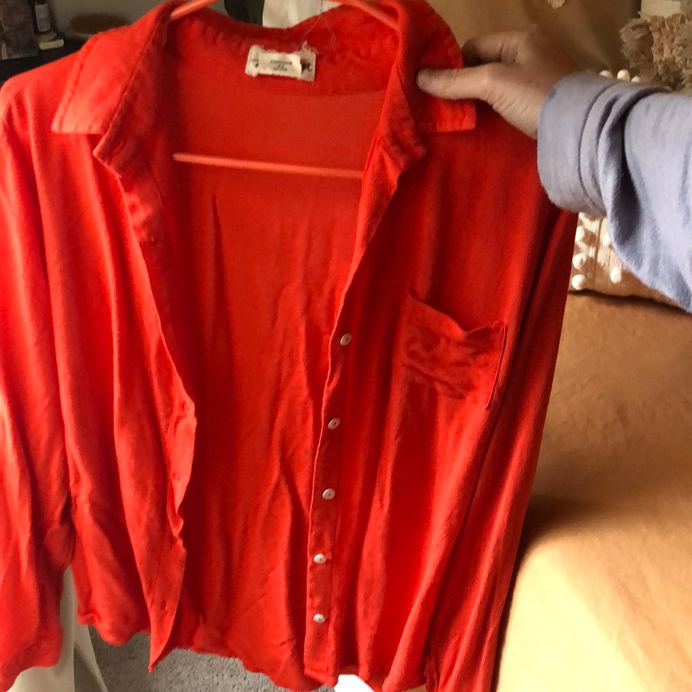 Button up - Picture 2 of 2